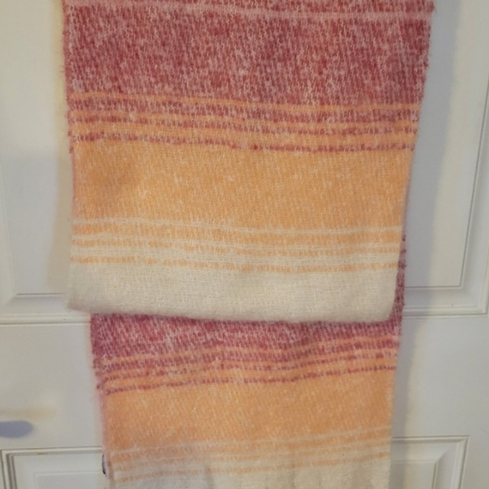 Old Navy Cream and Pink Scarf